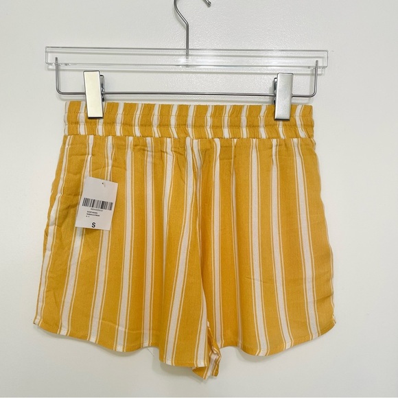 NWT Yellow and White Striped Shorts Forever 21 - Picture 5 of 5